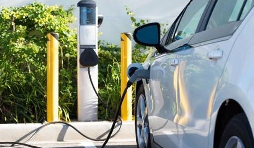 充电桩——电动汽车的充电站