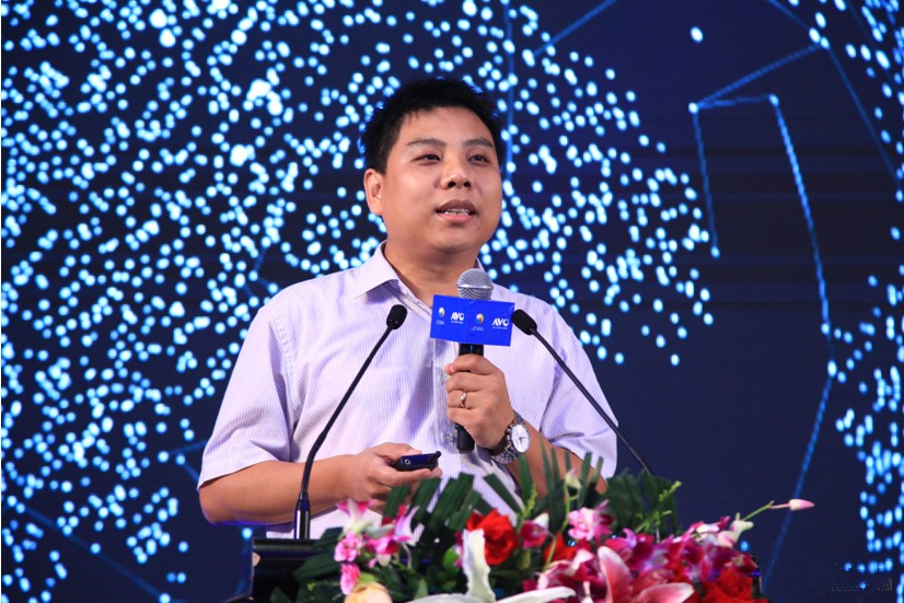 奥维云网(avc)黑电事业部总经理 翁振华发布2017年上半年中国彩电行业