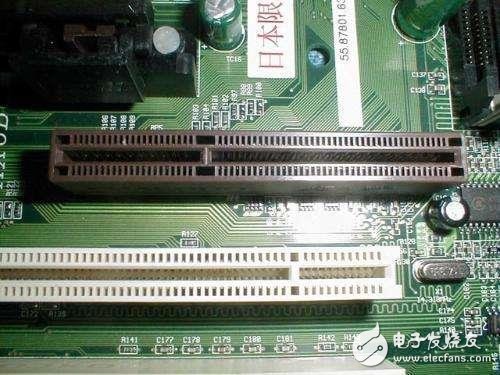 浅谈显卡PCI/AGP/PCI-E接口的区别