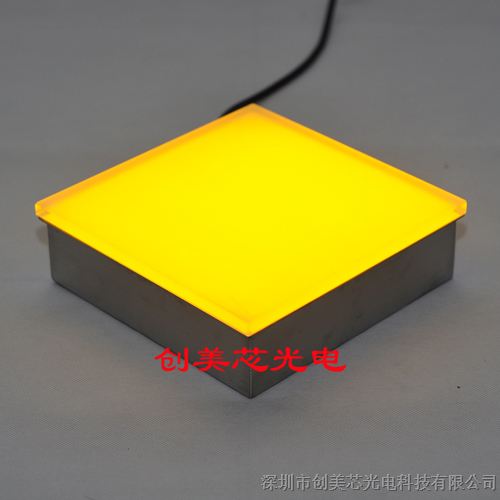 LED黄光地砖灯_黄色LED发光砖_广场LED地面灯
