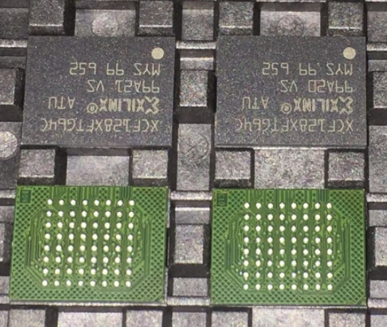 XCF128XFTG64C  集成电路（IC）