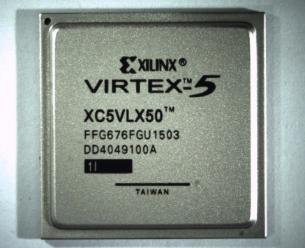 XC5VLX50-1FFG676I  集成电路（IC）