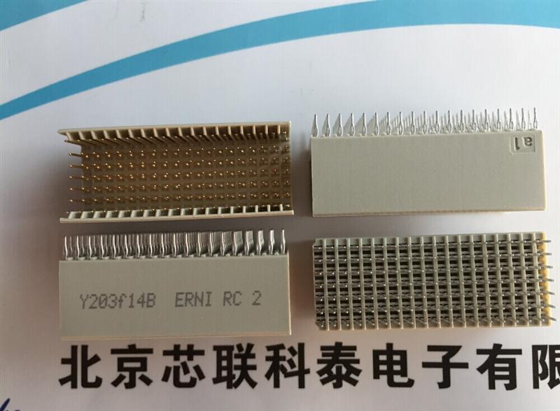 104702ERNI配对连接器PCB板90针123810