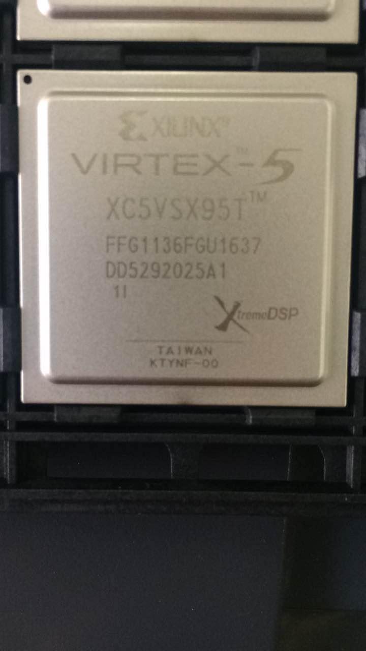 供应XC7K325T-2FFG676I  原装，假一赔十！ 长期供应！主客户为航天单位及大学