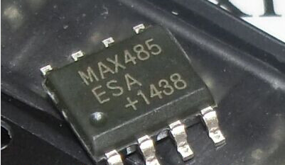 Maximţ MAX485ESA+  շ