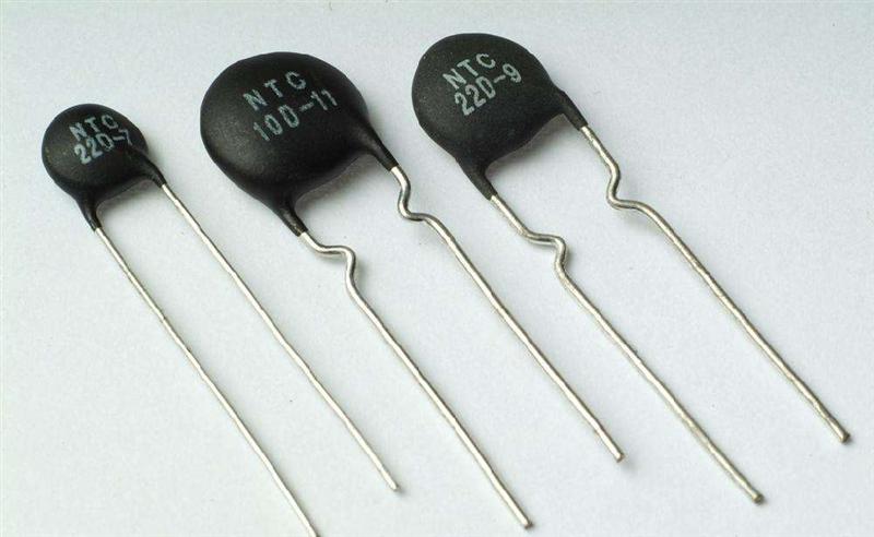 原装NTC12D-7热敏电阻直径7mm价格另议