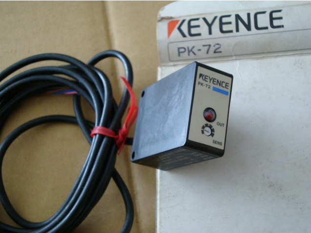 PK-72 基恩士KEYENCE 光电开关 传感器